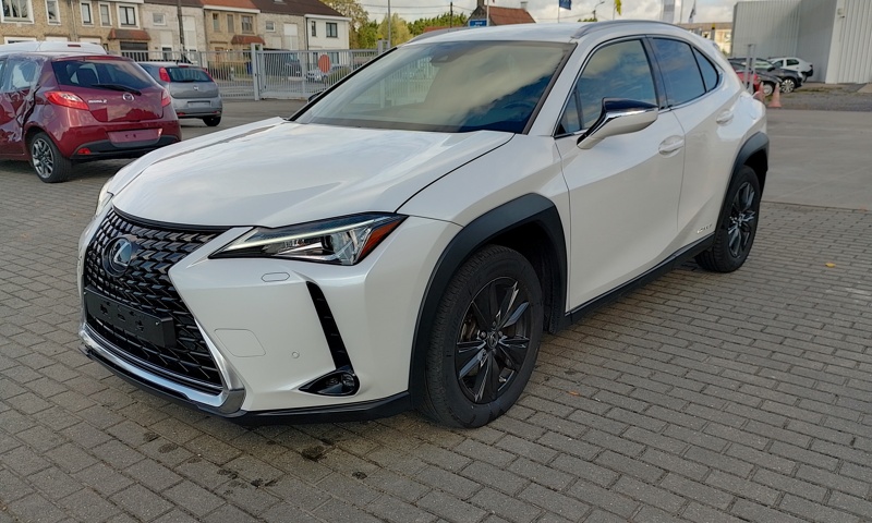 LEXUS UX