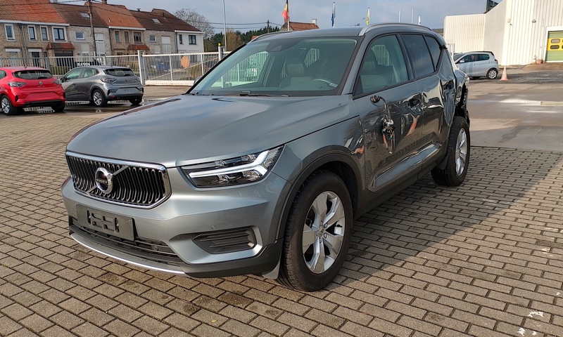 VOLVO XC 40