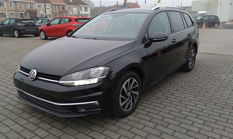 VW Golf