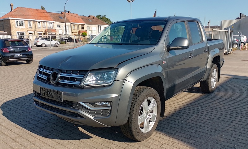 VOLKSWAGEN Amarok