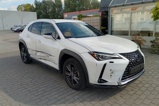 LEXUS UX (2)